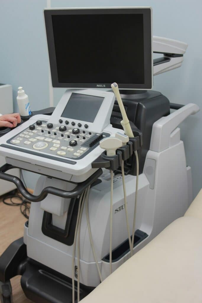 Ultrasound machine for abdominal ultrasound with elastography at Integria Precision Medicine
